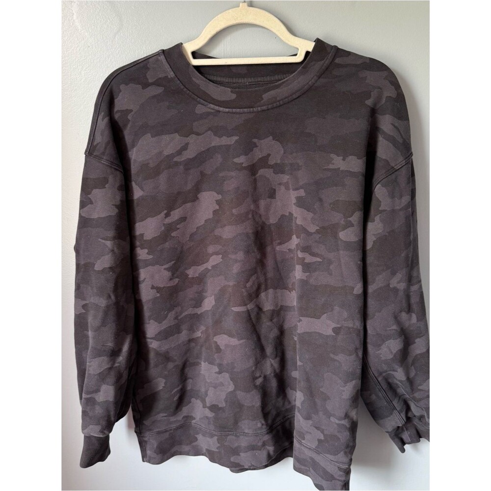 Lululemon Perfectly Oversized Camo Crew Size 6
